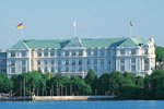 Prestigious hotel on the Alster