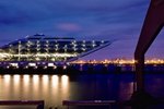 Exklusive Eventlocation direkt an der Elbe - Panorama - Wintergarten
