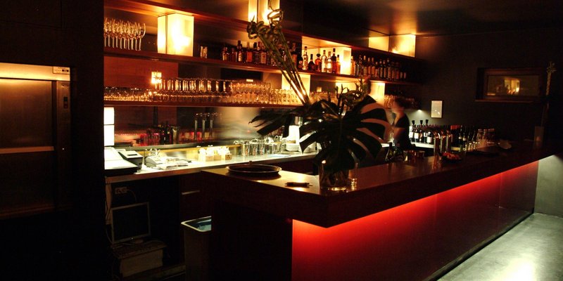 Rest. im eleganten Asiastil - BEN Barbereich