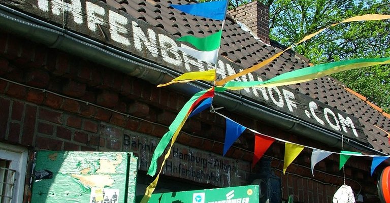kleiner LiveClub/Bar/KulturCafe Elbnah