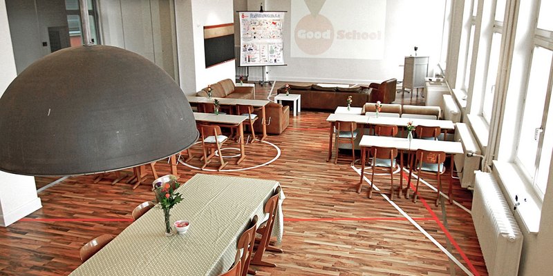 Eventraum im Stil Vintage-Klassenzimmer