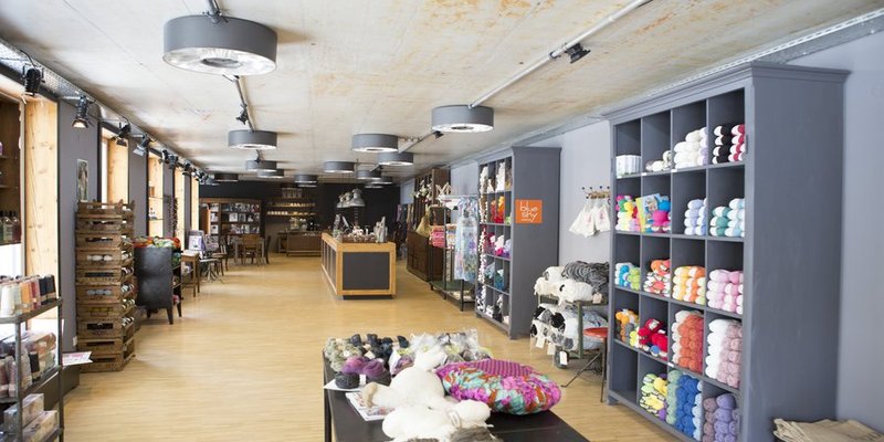 Stately Villa, 10,000 sq m garden