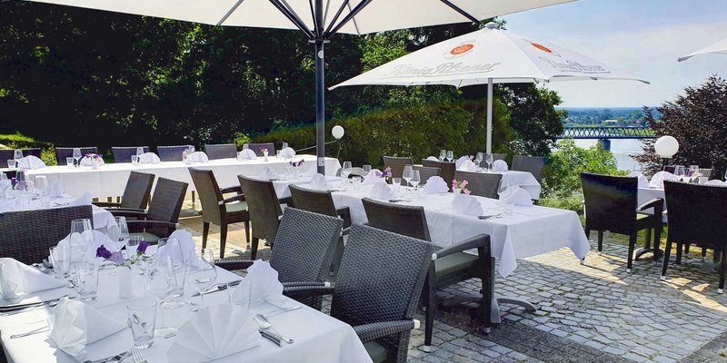 Restaurant Elbterrasse Lauenburg - Lassen Sie sich bei einem Besuch inspirieren und Ihrer Vorstellung freien lauf, denn unser Team unterstützt und berät Sie gerne, um Ihre Feier auf Ihre Wünsche zuzuschneiden.
