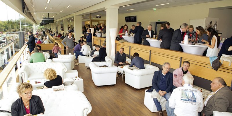 Sportstätte & hochmoderne Event-Location